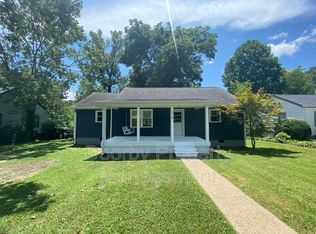 318 Williams Dr, Chattanooga, TN 37421