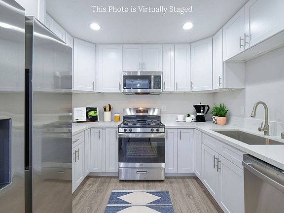 5th image of 11208 S Western Ave #11214-124