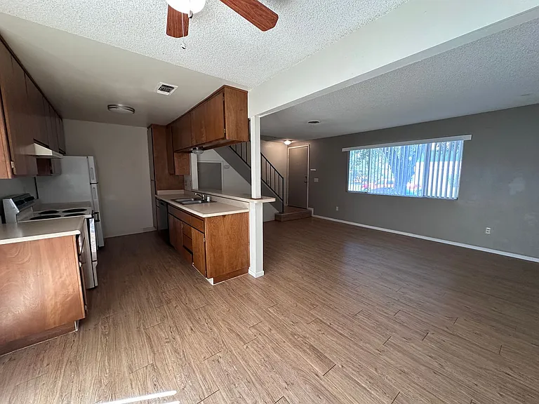 602 Parsons Dr #A-H — Photo 11