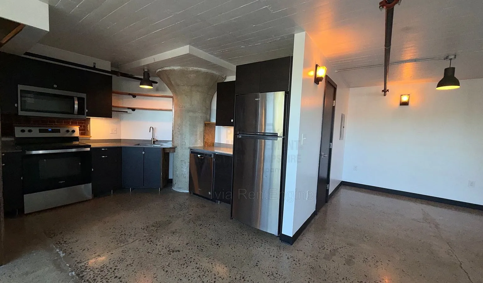 2 bed, 1.0 bath, $1,850 — Photo 1