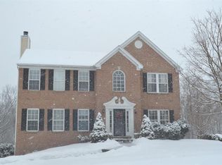 250 Gary Dr, Sewickley, PA 15143