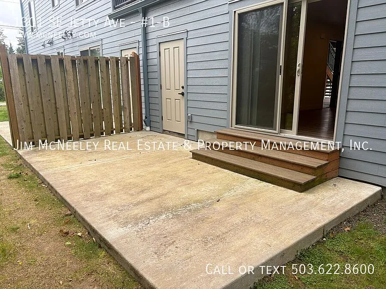 1301 SE Jetty Ave #1-B — Photo 14