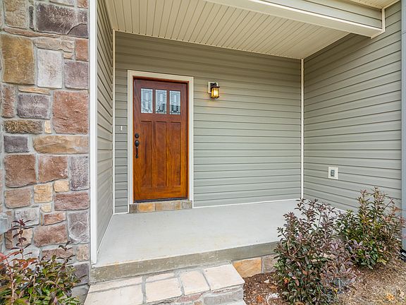 4th image of 2299 Lake Mist Dr #27