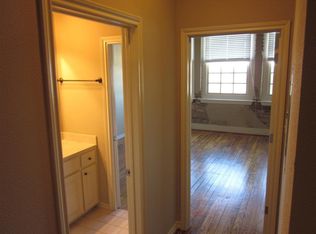 208 N Bryan Ave APT 25, Bryan, TX 77803