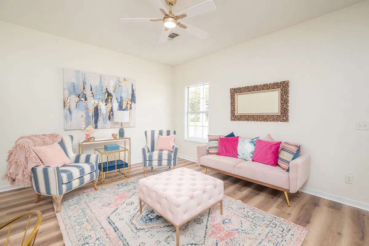 3 bed, 1707 sqft, $2,250 — Photo 3