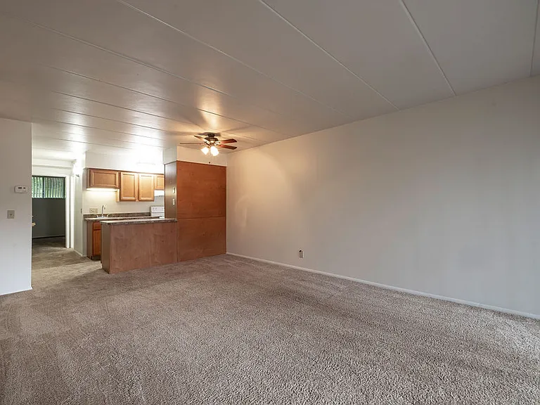 Woodside Terrace Apartments — Photo 26