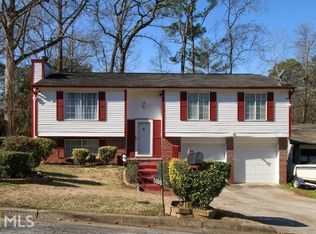5166 Scarbrough Trl W, Stone Mountain, GA 30088