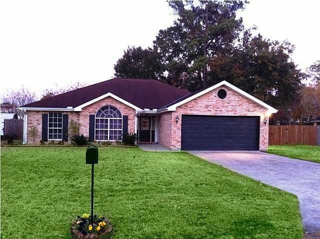 1st image of 204 N William Dr