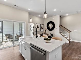 8970 Morning Mist Rd, Charlotte, NC 28215