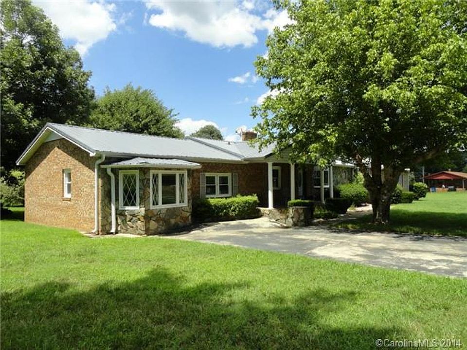 1st image of 1419 Washington Ln