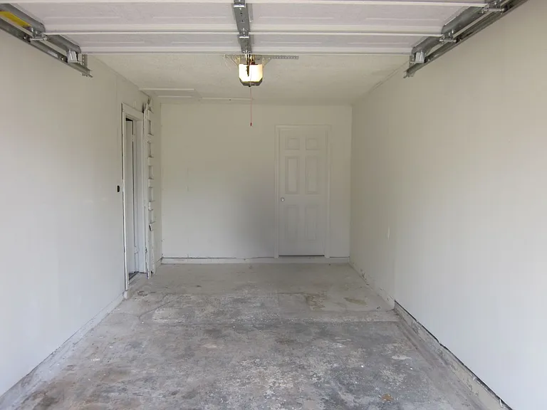1209 Heather St — Photo 11