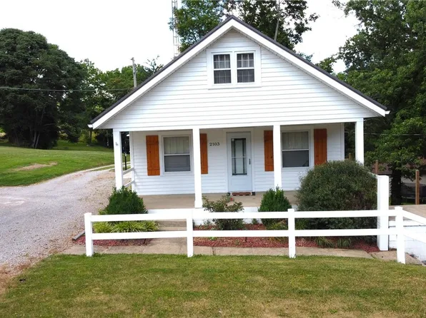 2103 East Pike, Zanesville, OH 43701