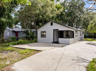 8210 N Marks St, Tampa, FL 33604