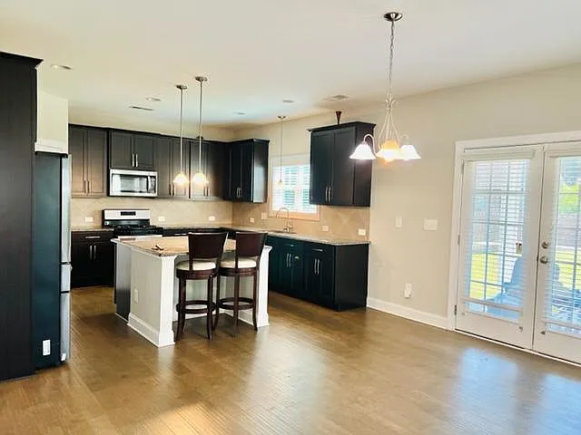238 Gordon Park Blvd — Photo 7