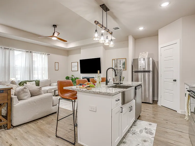 5626 Barkridge Dr — Photo 17