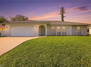 221 SW 13th Ter, Cape Coral, FL 33991
