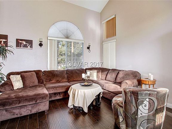 2nd image of 8829 Valley Creek Dr