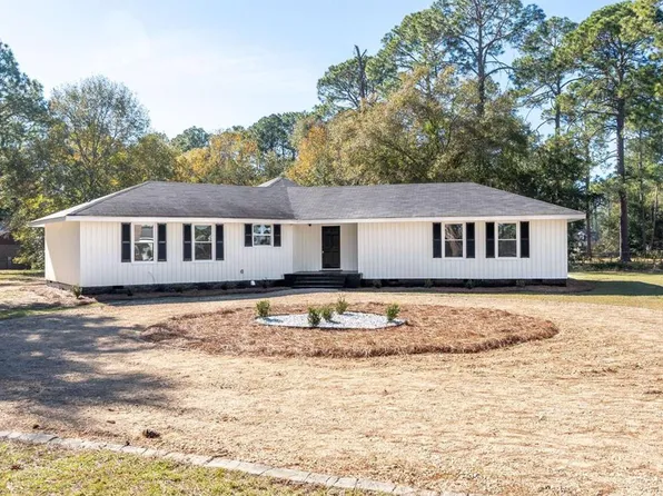 130 Thimblemill Dr, Leesburg, GA 31763