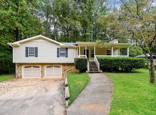 3116 Freedom Ct, Douglasville, GA 30135
