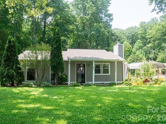 2nd image of 121 Wicklow Dr