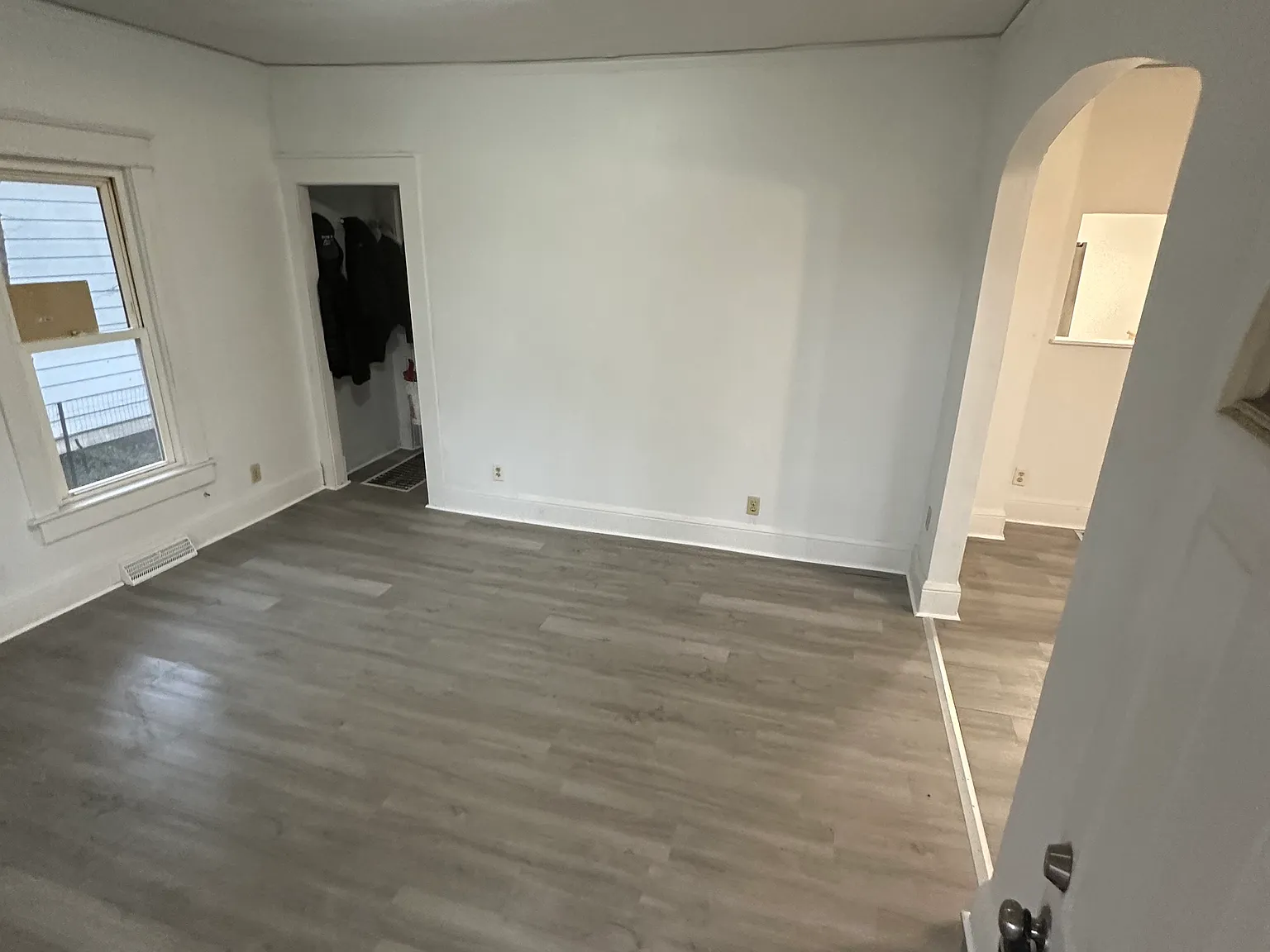3 bed, 1440 sqft, $1,200 — Photo 3
