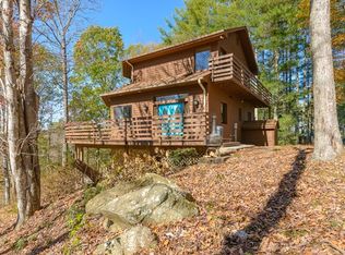 221 E Hidden Mountain Ln, Crumpler, NC 28617