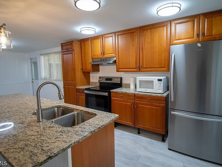5506 Virginia Dare Ln — Photo 14