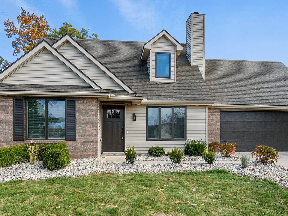 7117 Country Hill Dr