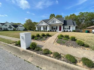 2551 Oak View Dr, Springdale, AR 72762