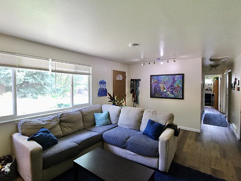 1405 Abilene Dr — Photo 9