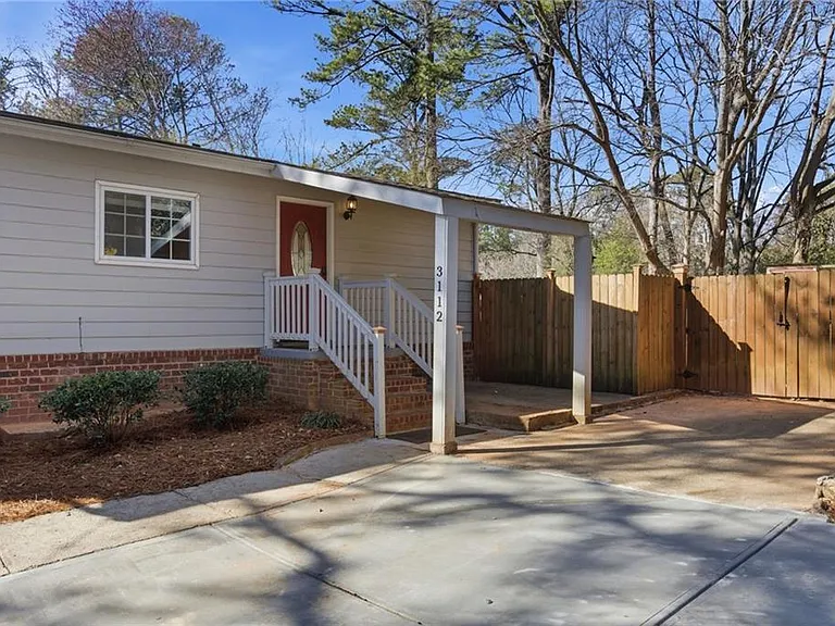 3112 Dove Way — Photo 3