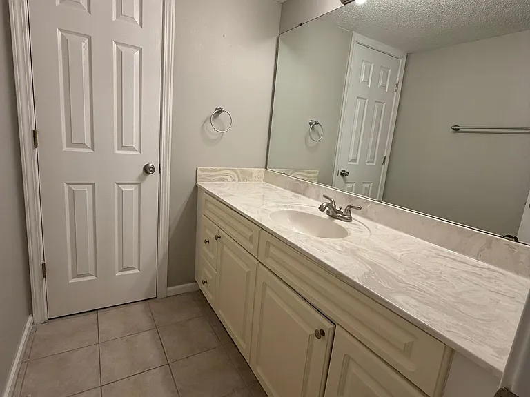 3864 La Mirada Dr N #6 — Photo 14