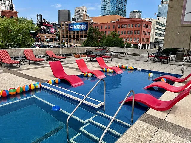 Pointe 400 Apartments