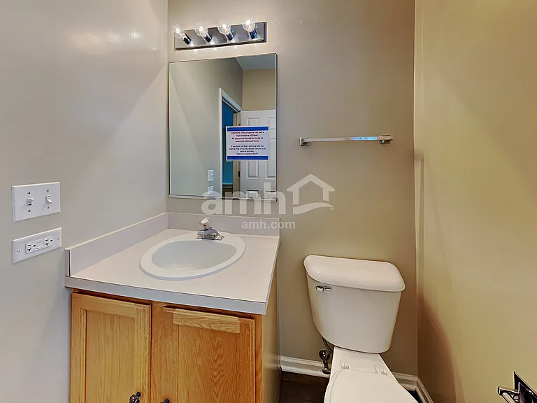 266 W Holly Ct — Photo 12