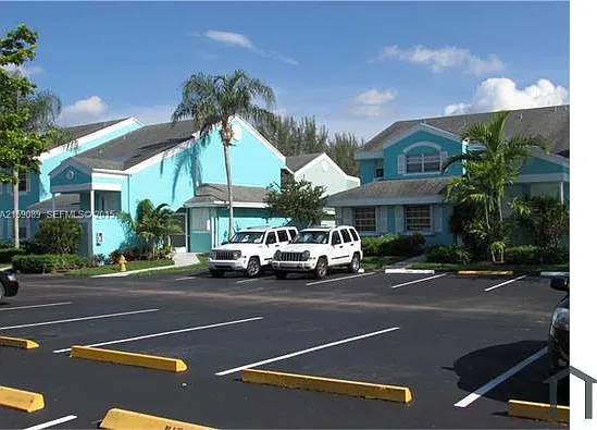 1 bed, 830 sqft, $1,600 — Photo 2