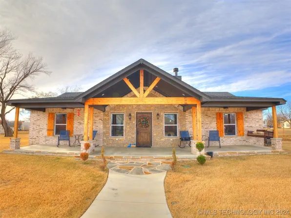 515 S Pne, Oologah, OK 74053