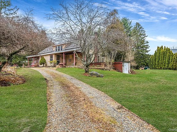2nd image of 703 Butts Hollow Road