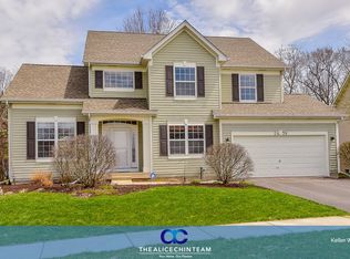 2439 Autumn Grove Cir, Aurora, IL 60504