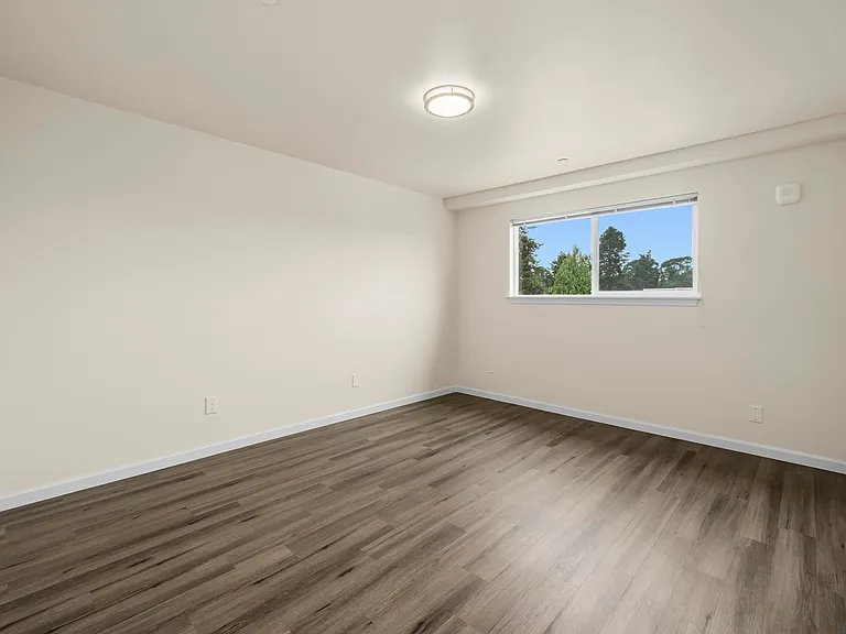 30 Thunderbird Pkwy SW #B-10 — Photo 10