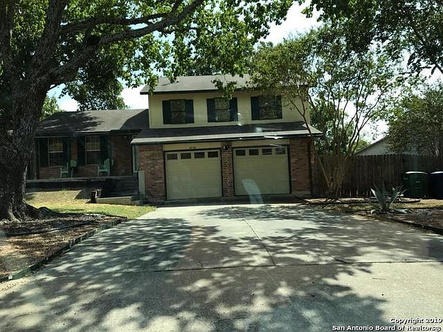 1st image of 4510 Oak Wind St