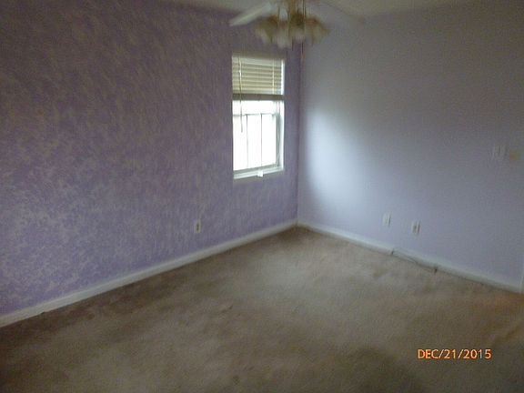 5th image of 138 Rose St