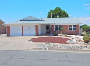 7421 Mayflower Rd NE, Albuquerque, NM 87109