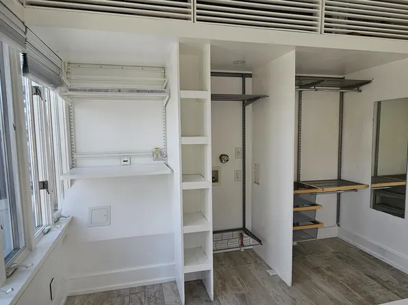 203 Washington Street image 10 of 10