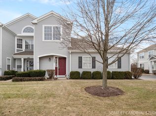 387 Cascade Ln, Oswego, IL 60543