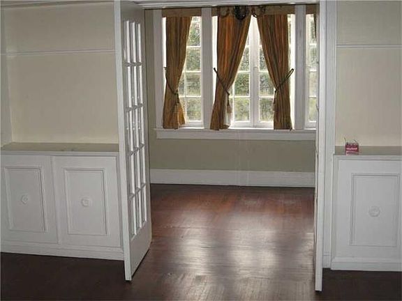 3rd image of 7836 St Charles Ave APT A