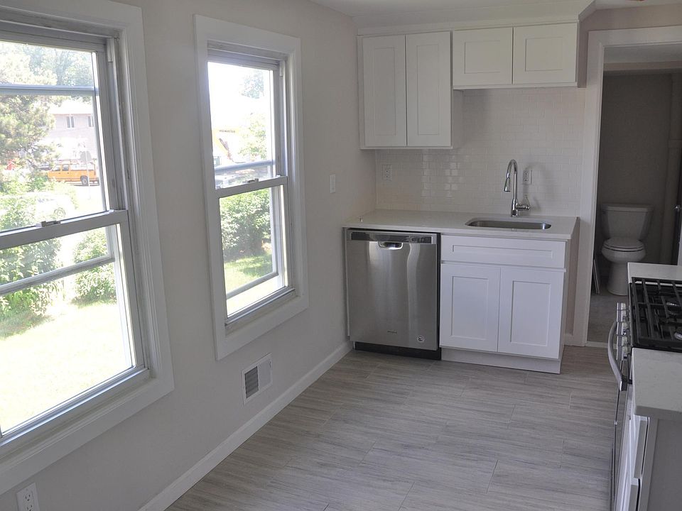 Downstairs Kitchen
