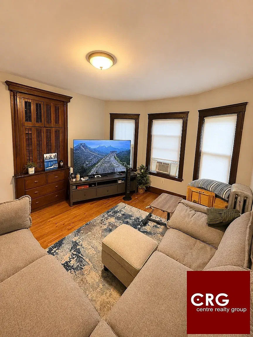 21 Berwick Rd — Photo 3