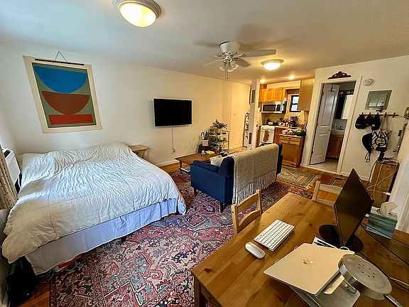 2nd image of 254 W 20th St APT 4A