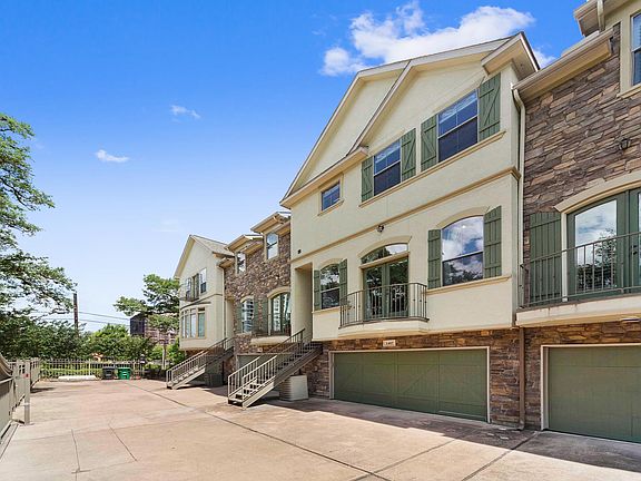 4th image of 1407 Southmore Blvd