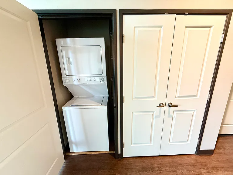 851 Front St #503 — Photo 9